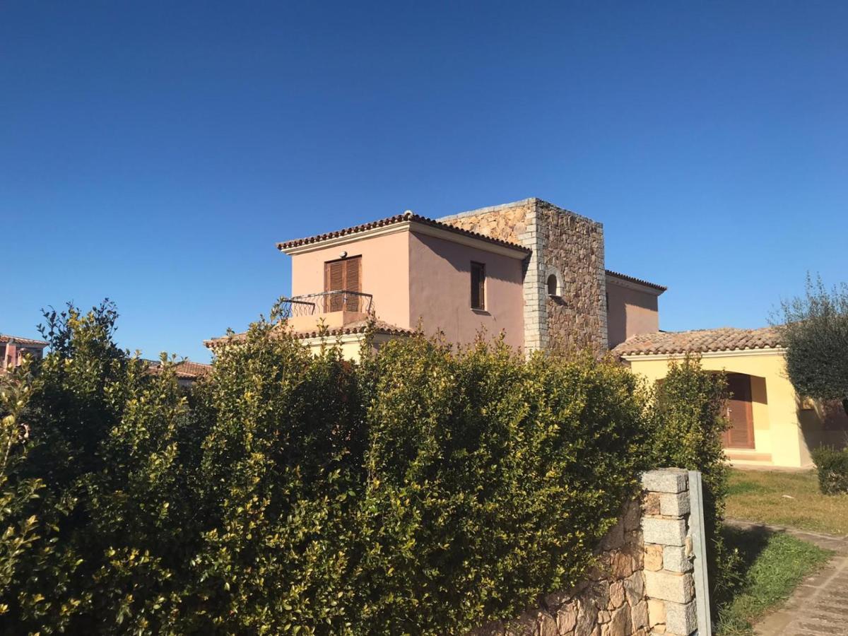 Residenze Gambaru Villa San Teodoro  Exterior photo